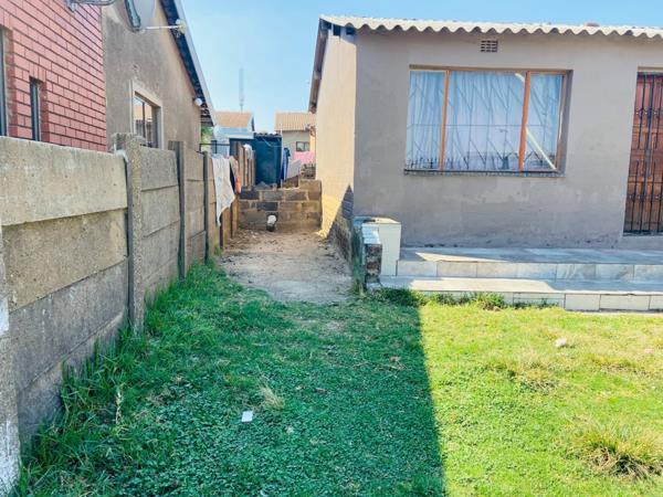 2 Bedroom House