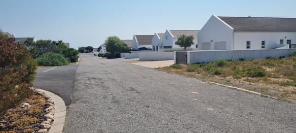 603 m² Land