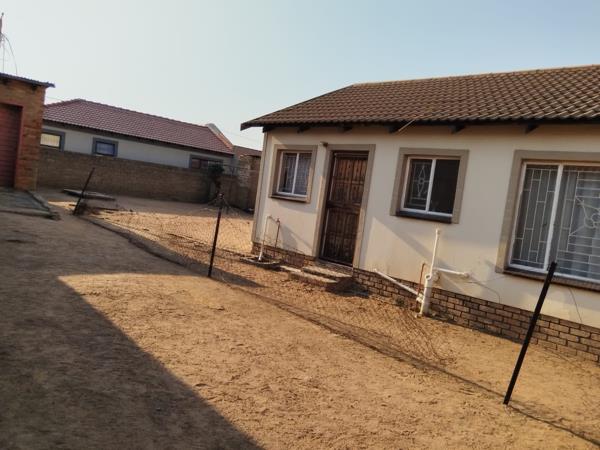 2 Bedroom House