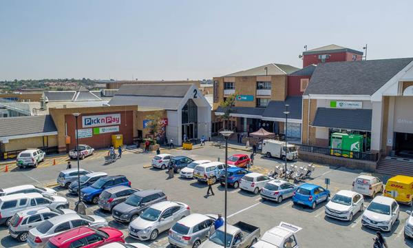 1 110 m² Retail Space