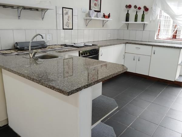 1 Bedroom Garden Cottage