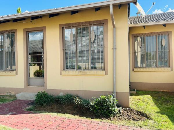 2 Bedroom Simplex