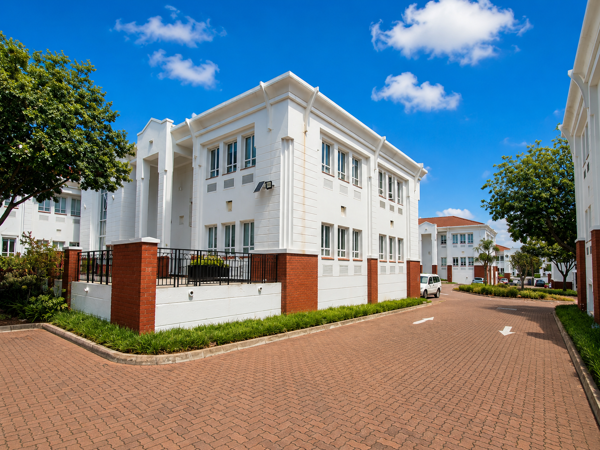 387 m² Commercial space