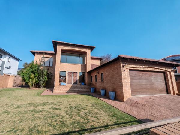 4 Bedroom House