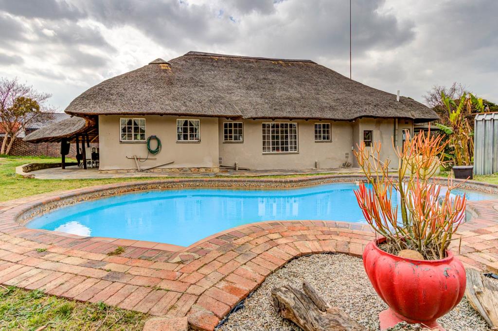 4 Bedroom House