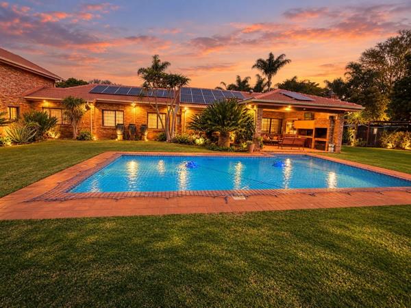 8 Bedroom House