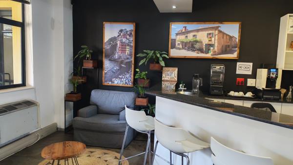 134 m² Commercial space