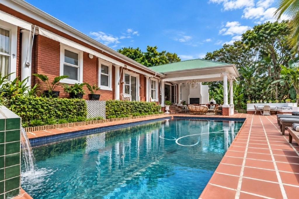 5 Bedroom House