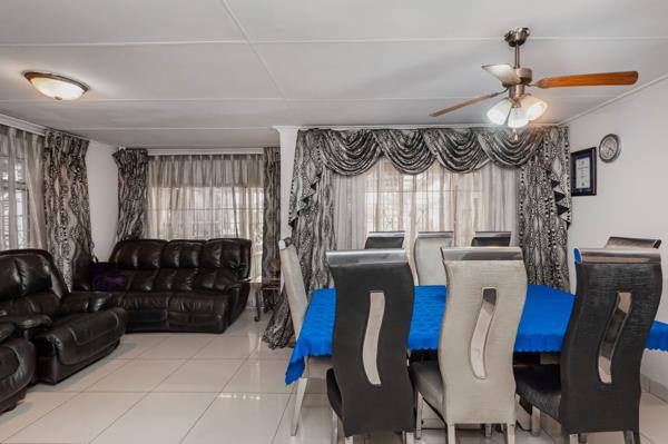 6 Bedroom House