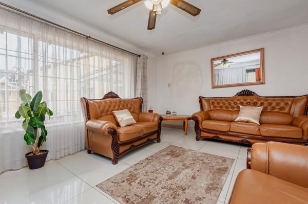 6 Bedroom House