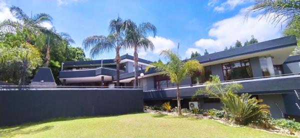 8 Bedroom House
