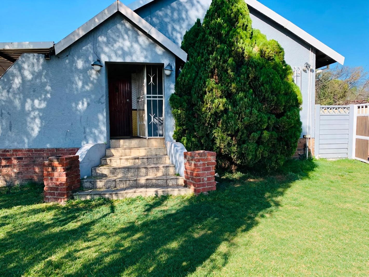 3 Bedroom House To Rent In Terenure RR4773260 Private Property