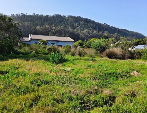 722 m² Land