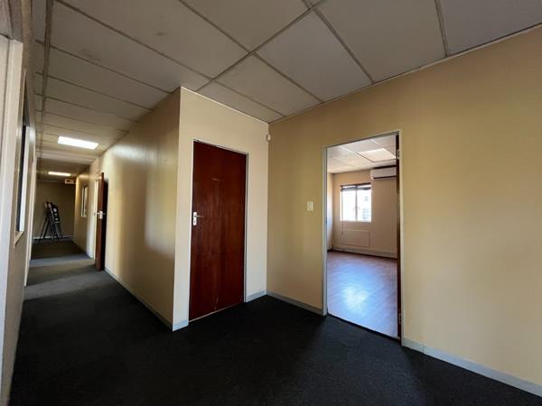 261 m² Commercial space