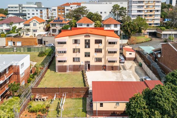 15 Bedroom House