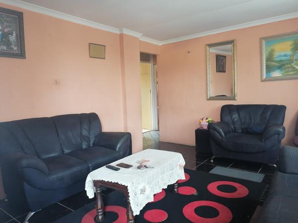 2 Bedroom House
