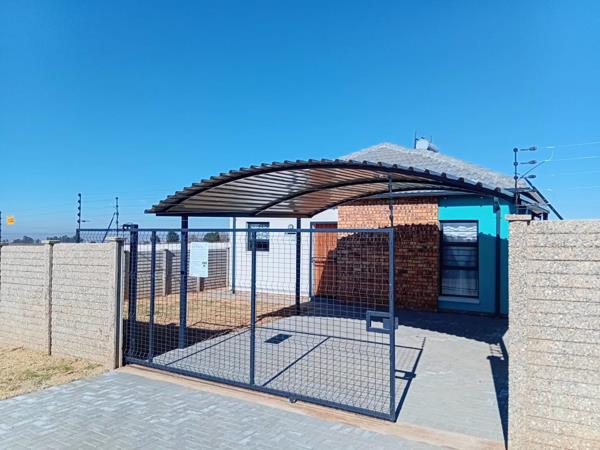 2 Bedroom House