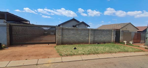 2 Bedroom House