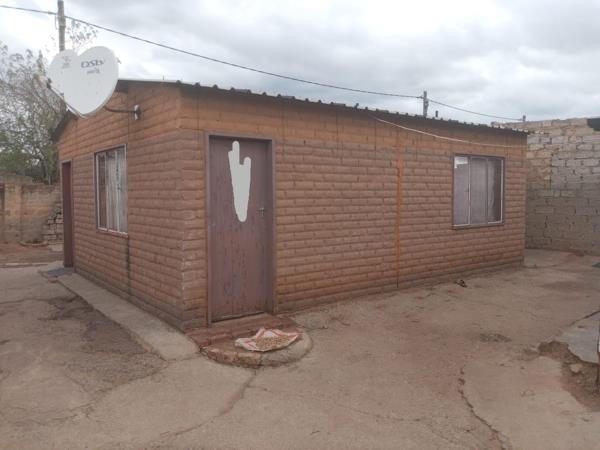 2 Bedroom House