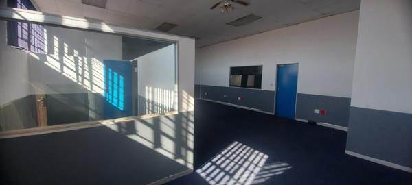 777 m² Industrial space
