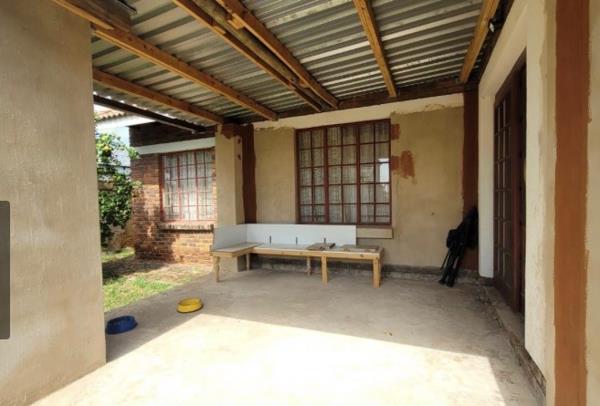 2 Bedroom House