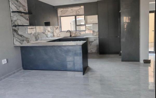 4 Bedroom Townhouse