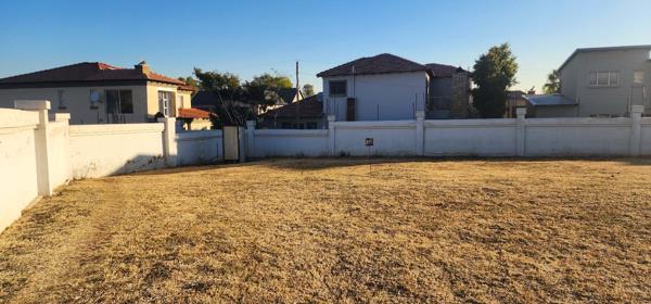 335 m² Land