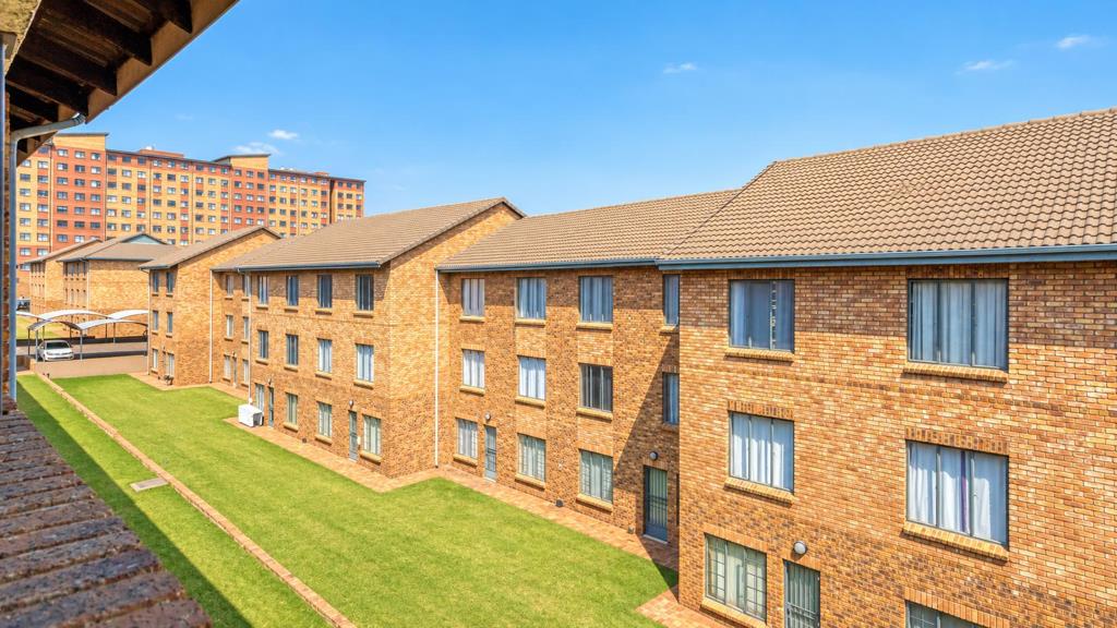 2 Bedroom Apartment