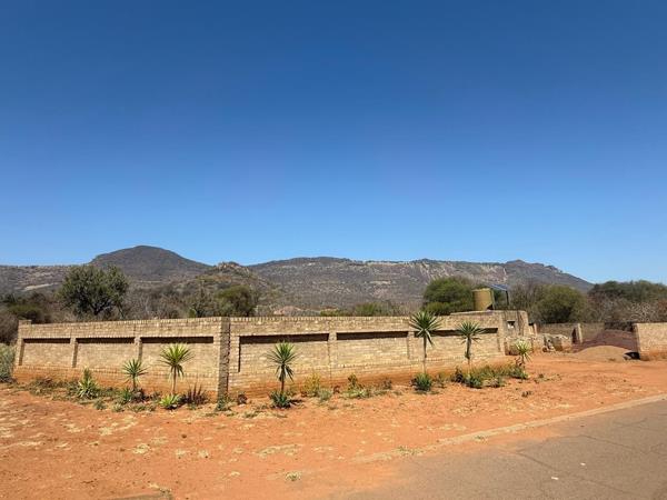 1 166 m² Land
