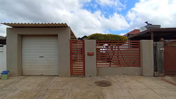 2 Bedroom House