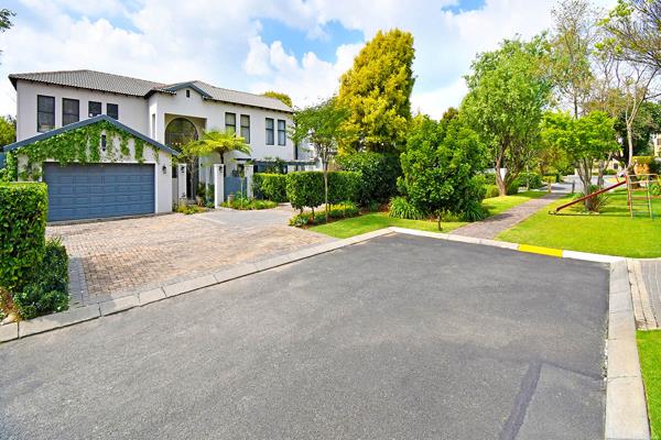 8 Bedroom House