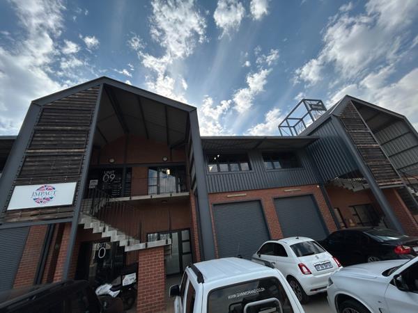 160 m² Commercial space