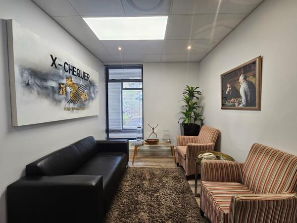 111 m² Commercial space