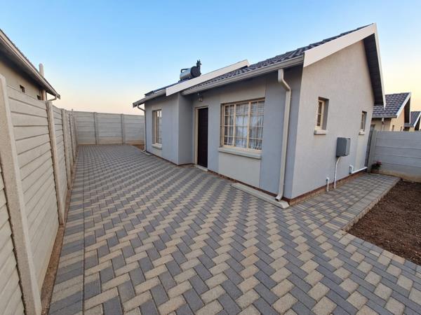 2 Bedroom House