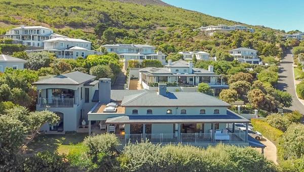 4 Bedroom House in Belvedere