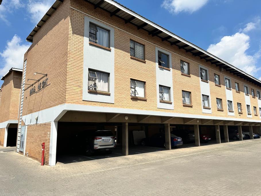 2 Bedroom Flat