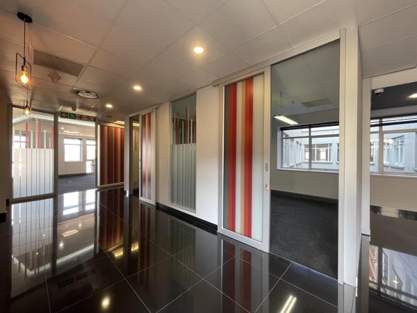 1 632 m² Commercial space