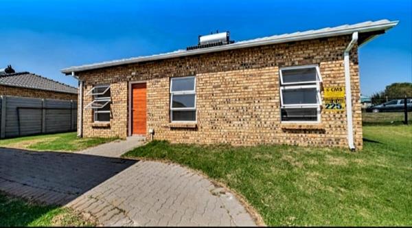 2 Bedroom House