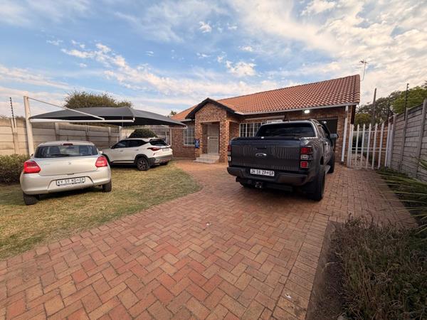 2 Bedroom House
