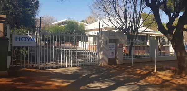 98 m² Commercial space