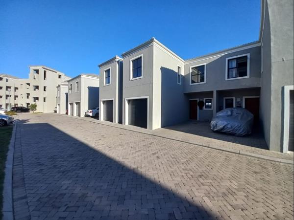 3 Bedroom Townhouse