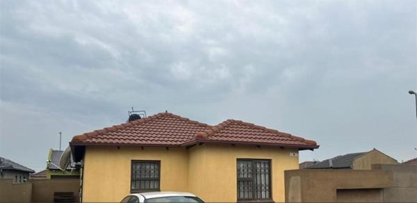 2 Bedroom House