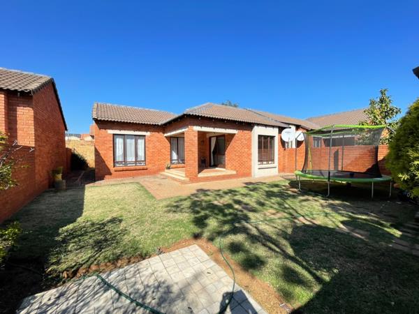 2 Bedroom House