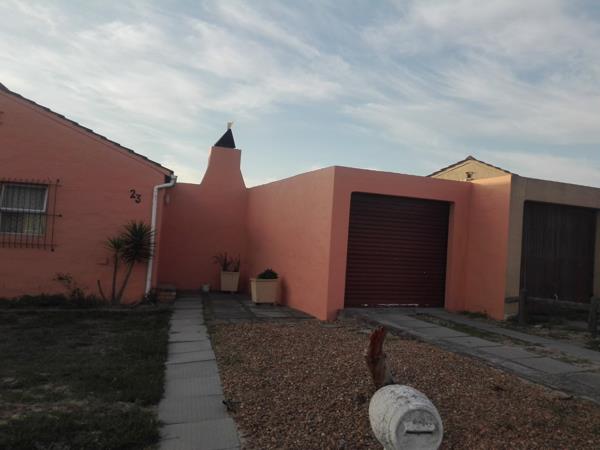2 Bedroom House