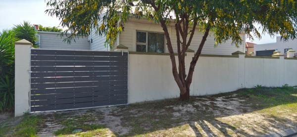 1 Bedroom House