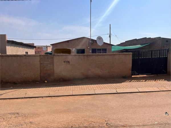 2 Bedroom House
