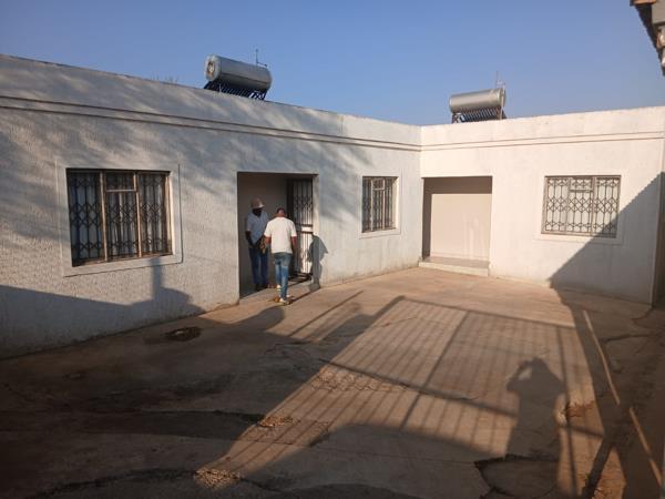 2 Bedroom House
