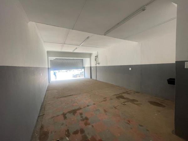 40 m² Retail Space