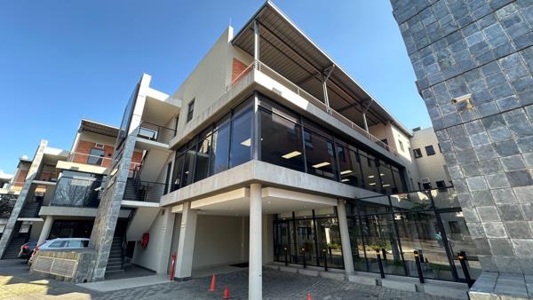 345 m² Office Space