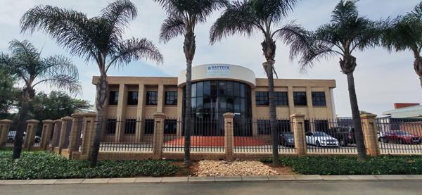 1 458 m² Industrial space